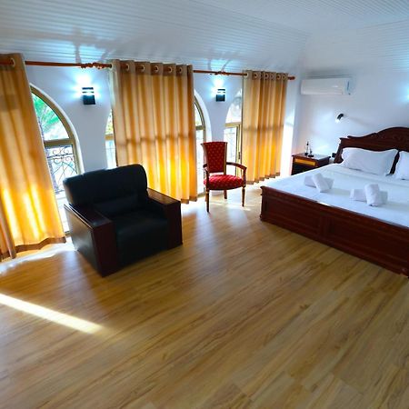 Vila Alizee Hotel Τίρανα Εξωτερικό φωτογραφία