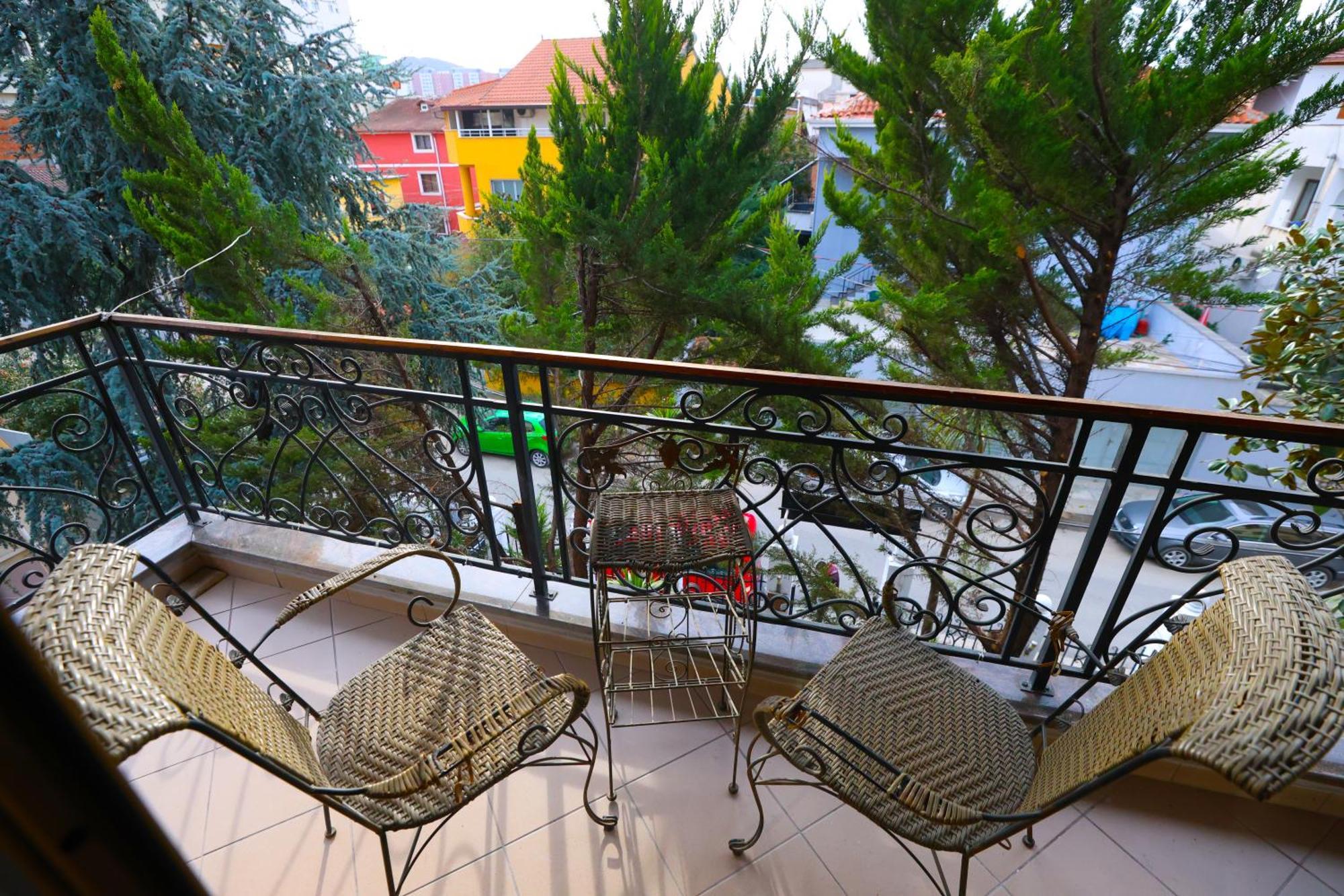 Vila Alizee Hotel Τίρανα Εξωτερικό φωτογραφία